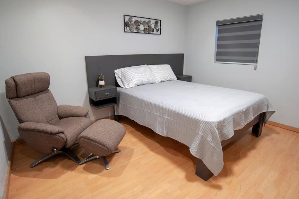 Clean&Equipped, 1-Floor 3-Bedroom Downtown House 恩塞纳达港 外观 照片